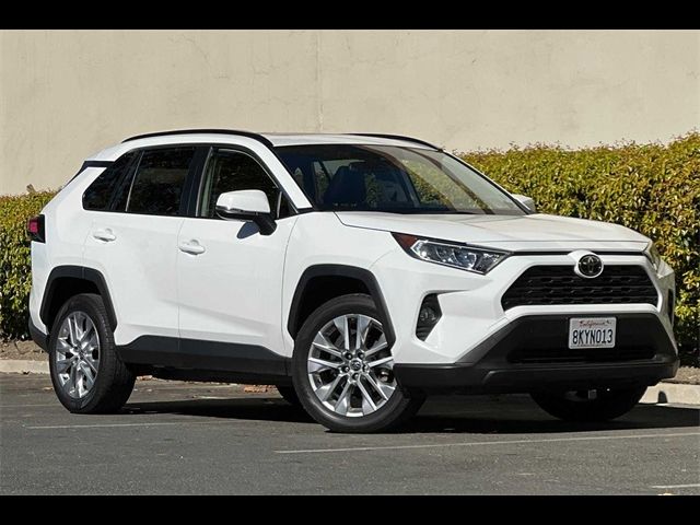 2019 Toyota RAV4 XLE Premium