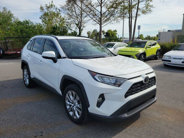 2019 Toyota RAV4 XLE Premium