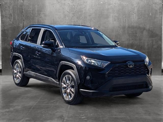 2019 Toyota RAV4 XLE Premium