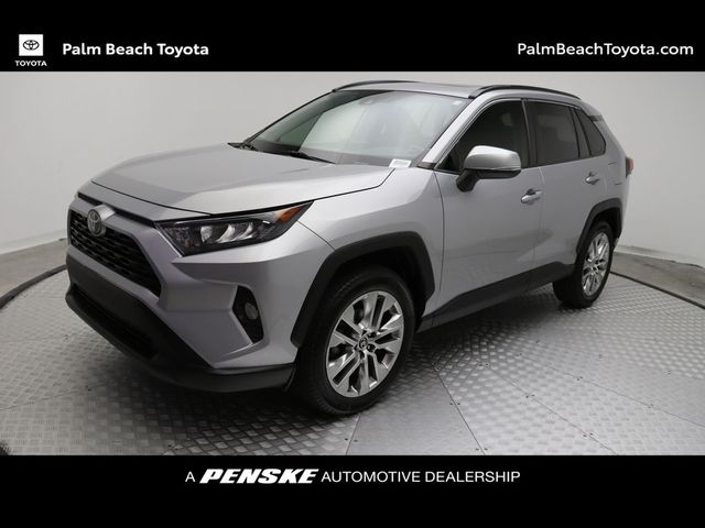 2019 Toyota RAV4 XLE Premium