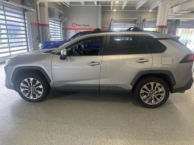 2019 Toyota RAV4 XLE Premium