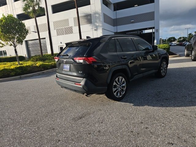 2019 Toyota RAV4 XLE Premium