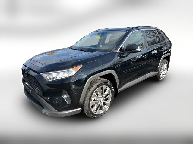 2019 Toyota RAV4 XLE Premium