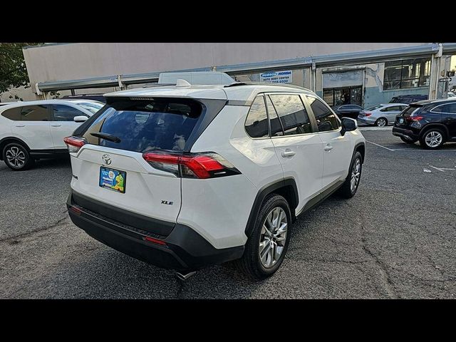 2019 Toyota RAV4 XLE Premium