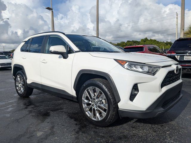 2019 Toyota RAV4 XLE Premium