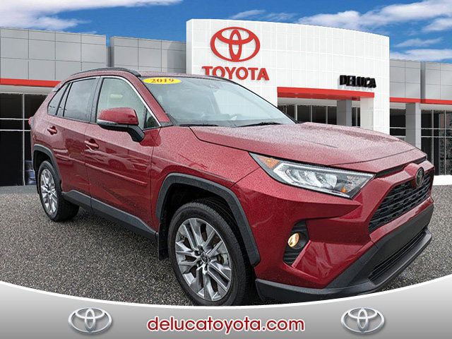 2019 Toyota RAV4 XLE Premium