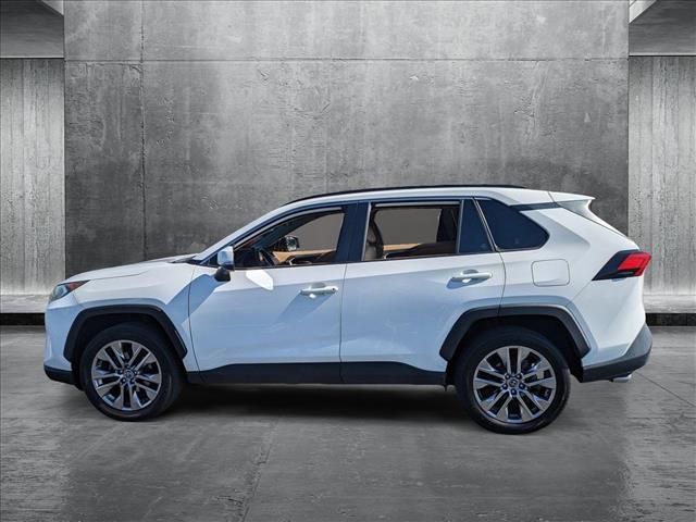 2019 Toyota RAV4 XLE Premium