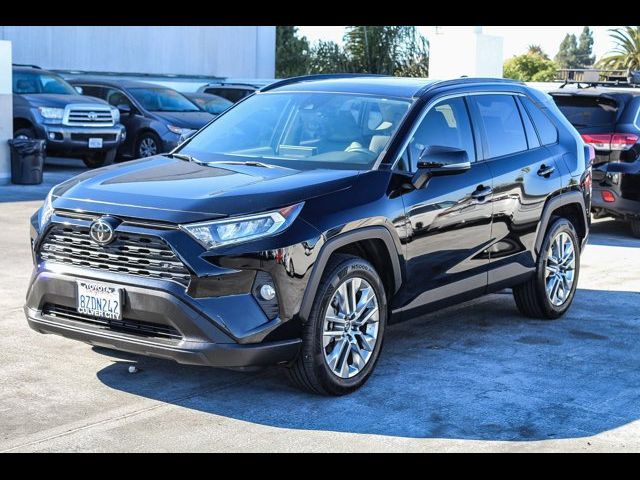 2019 Toyota RAV4 XLE Premium