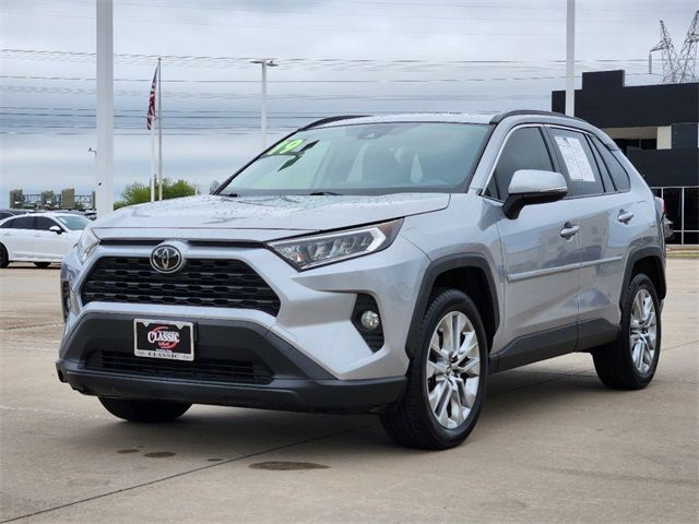 2019 Toyota RAV4 XLE Premium