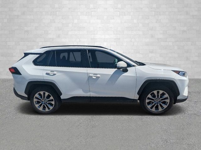 2019 Toyota RAV4 XLE Premium