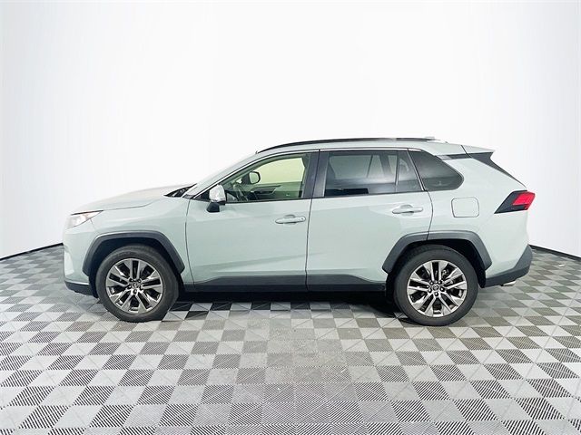 2019 Toyota RAV4 XLE Premium