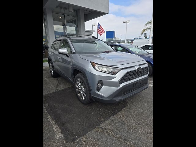 2019 Toyota RAV4 XLE Premium