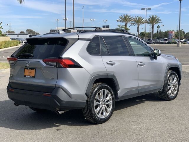 2019 Toyota RAV4 XLE Premium