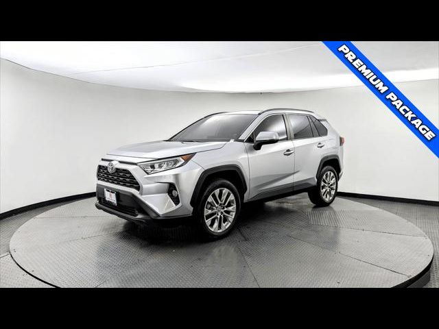 2019 Toyota RAV4 XLE Premium