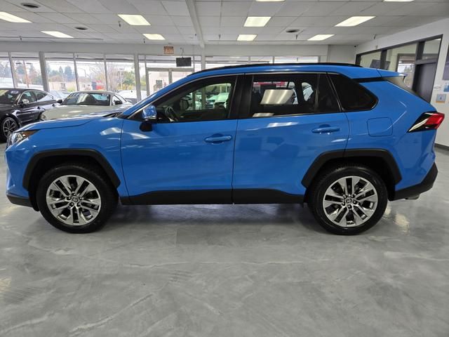 2019 Toyota RAV4 XLE Premium