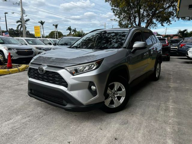 2019 Toyota RAV4 XLE