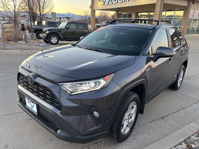 2019 Toyota RAV4 Hybrid XLE