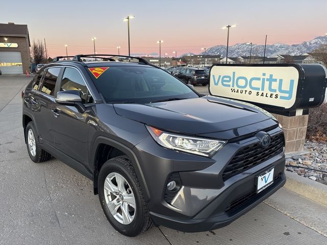 2019 Toyota RAV4 Hybrid XLE