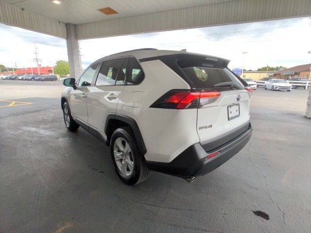 2019 Toyota RAV4 Hybrid XLE