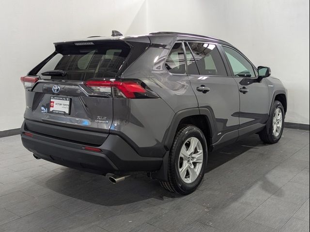 2019 Toyota RAV4 Hybrid XLE