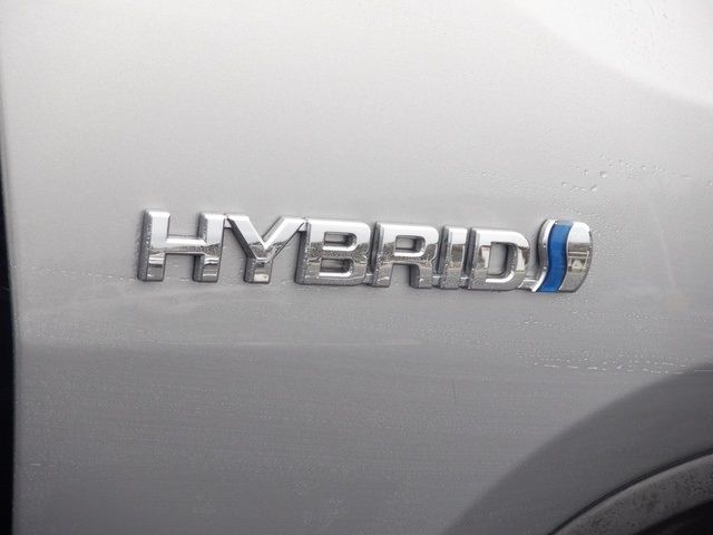 2019 Toyota RAV4 Hybrid XLE