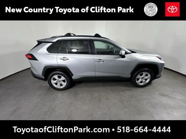 2019 Toyota RAV4 Hybrid XLE