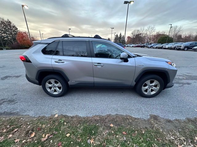 2019 Toyota RAV4 Hybrid XLE