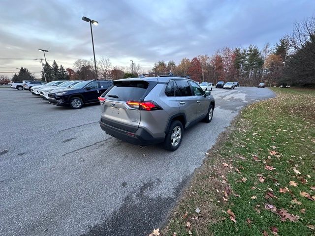 2019 Toyota RAV4 Hybrid XLE