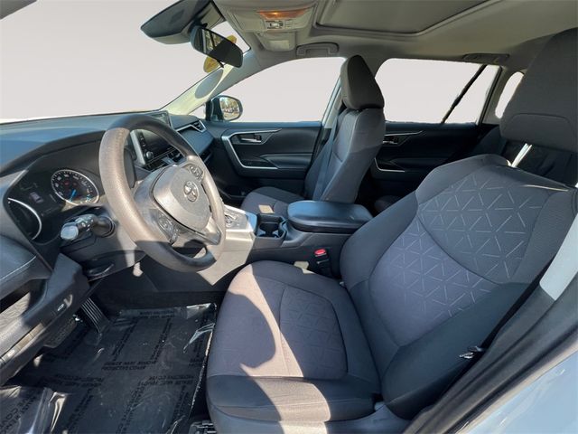 2019 Toyota RAV4 Hybrid XLE