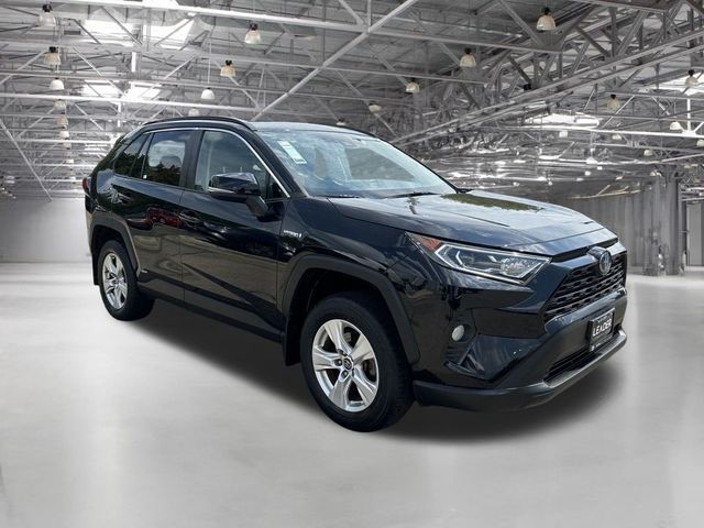 2019 Toyota RAV4 Hybrid XLE