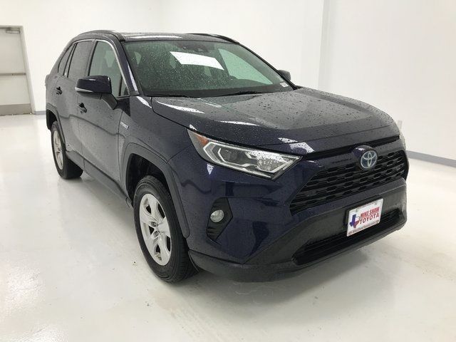 2019 Toyota RAV4 Hybrid XLE