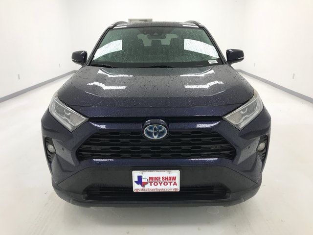 2019 Toyota RAV4 Hybrid XLE