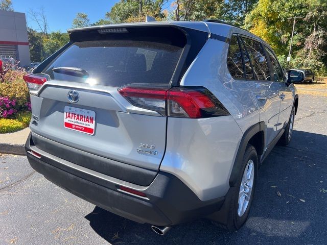 2019 Toyota RAV4 Hybrid XLE