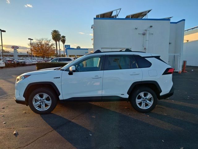 2019 Toyota RAV4 Hybrid XLE