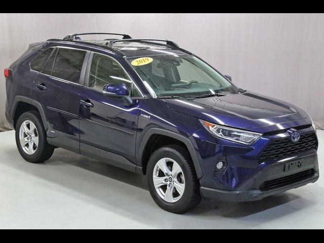 2019 Toyota RAV4 Hybrid XLE