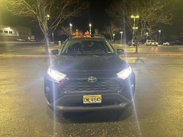 2019 Toyota RAV4 Hybrid XLE