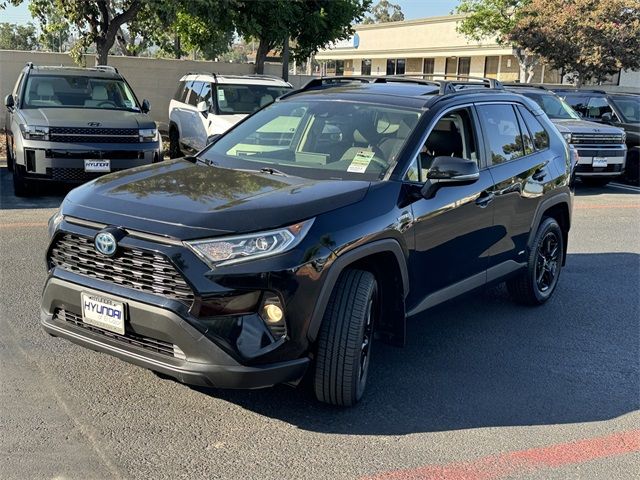 2019 Toyota RAV4 Hybrid XLE