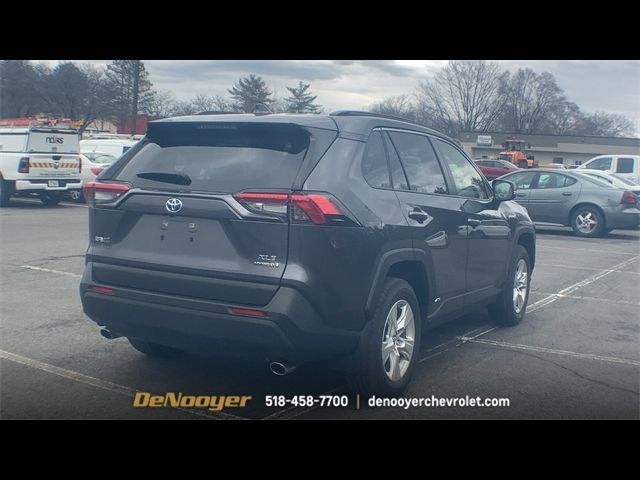 2019 Toyota RAV4 Hybrid XLE