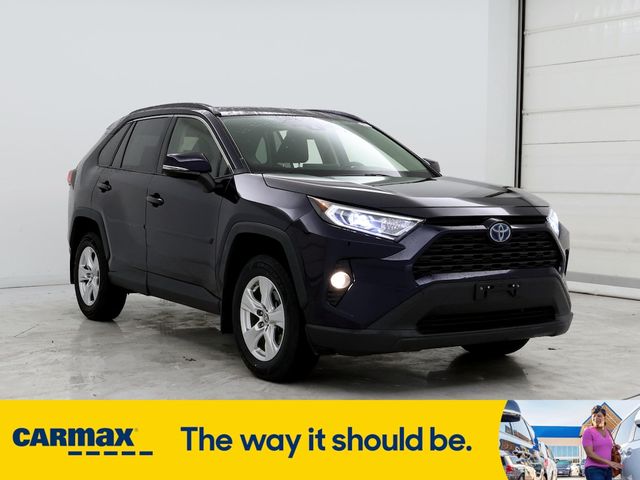 2019 Toyota RAV4 Hybrid XLE