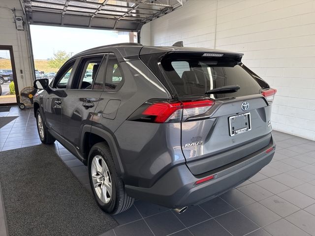 2019 Toyota RAV4 Hybrid XLE