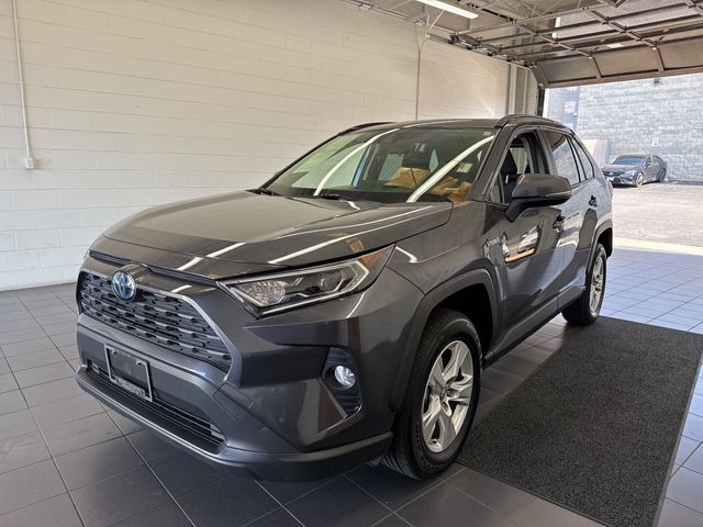 2019 Toyota RAV4 Hybrid XLE