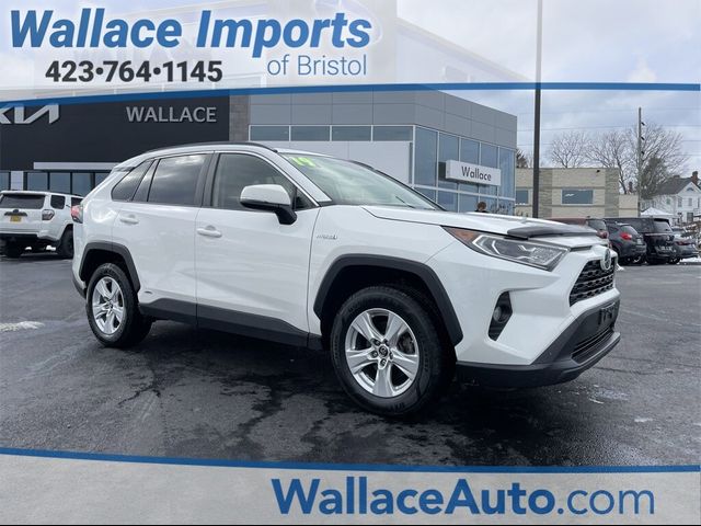 2019 Toyota RAV4 Hybrid XLE