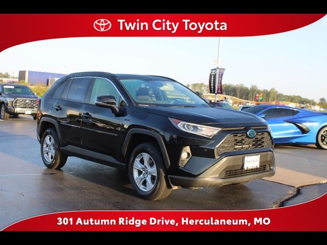 2019 Toyota RAV4 Hybrid XLE