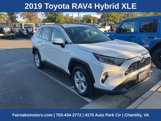 2019 Toyota RAV4 Hybrid XLE