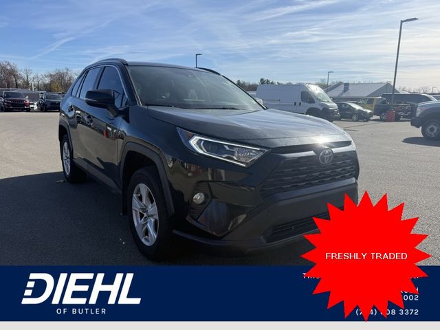 2019 Toyota RAV4 Hybrid XLE