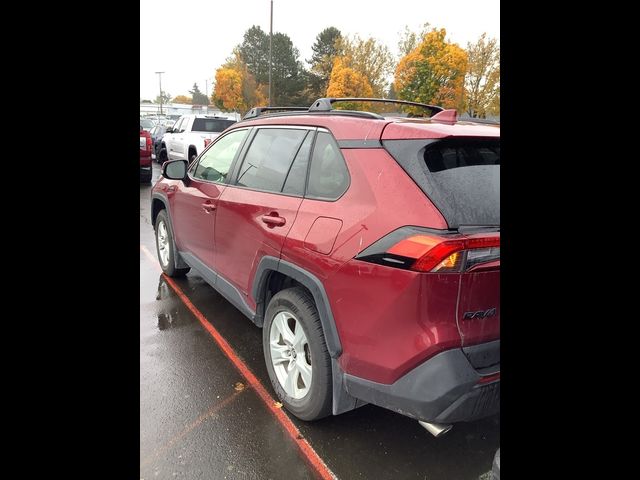 2019 Toyota RAV4 Hybrid XLE