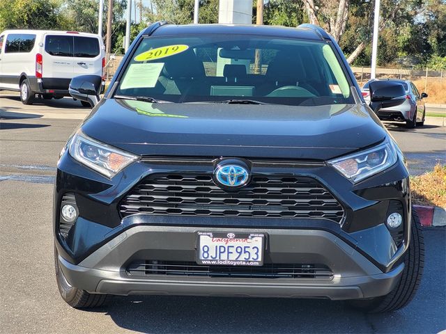 2019 Toyota RAV4 Hybrid XLE