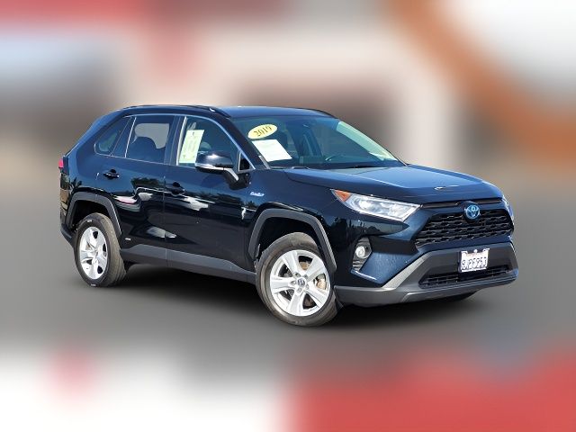 2019 Toyota RAV4 Hybrid XLE