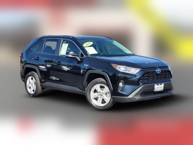 2019 Toyota RAV4 Hybrid XLE