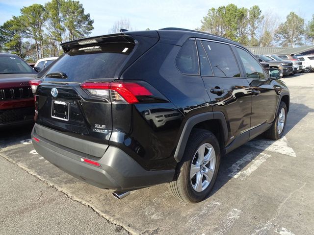 2019 Toyota RAV4 Hybrid XLE